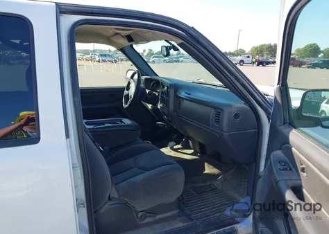 2005 Chevrolet Silverado 1500 Z71 z USA, uszkodzony, nr VIN 2GCEK13T051298976